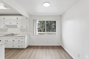 featured image of 2580 Fontaine Rd