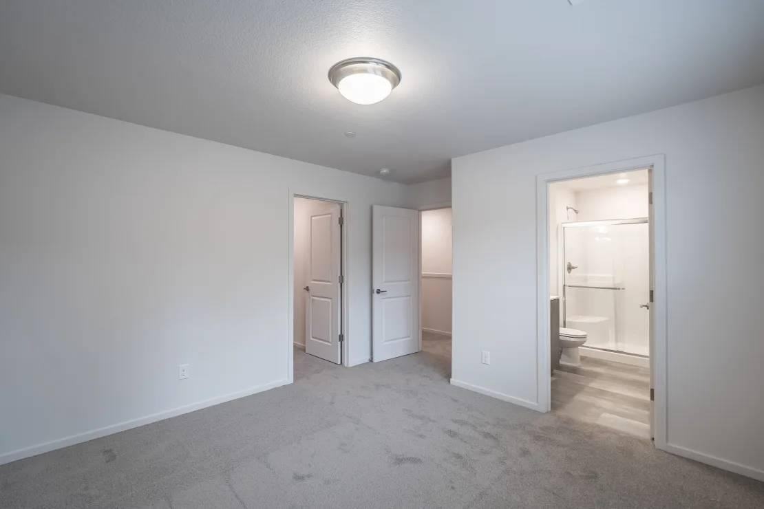 13601 SE19th St. - Photo 6 of 20