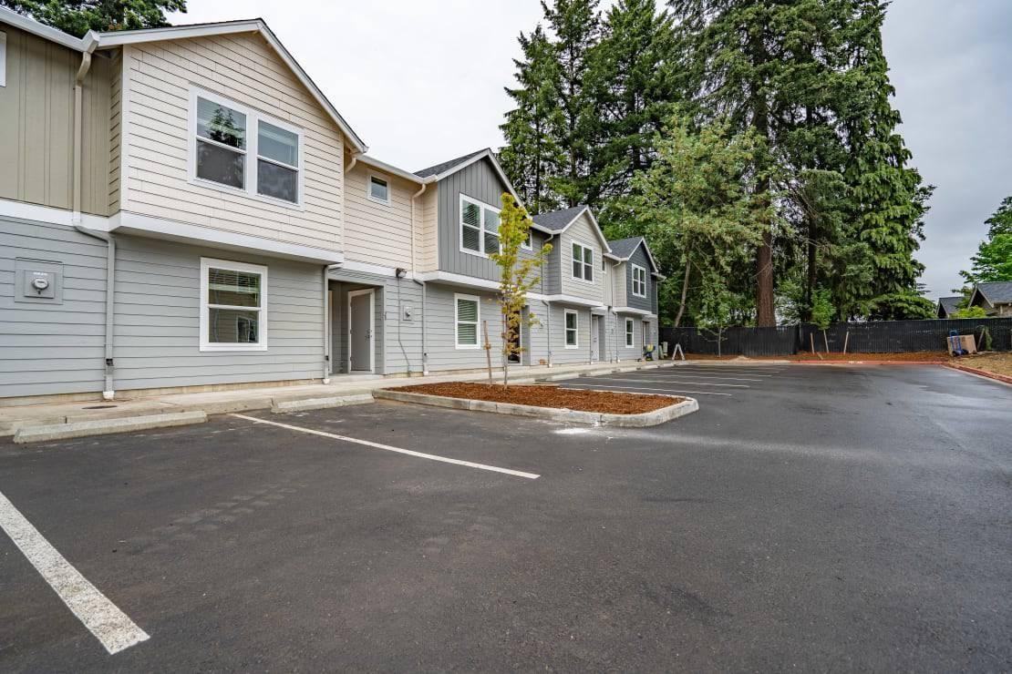 13601 SE19th St. - Photo 4 of 20