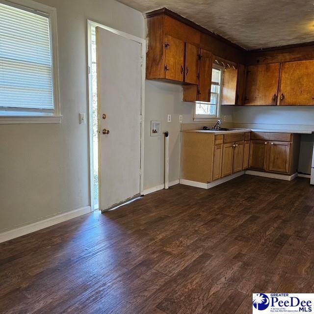 605 Howard St #1 - Photo 3 of 10