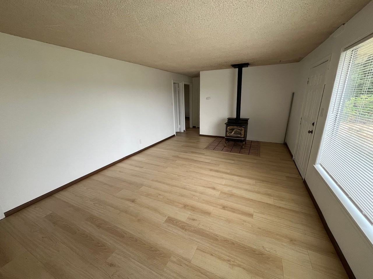 Larch Way Townhomes - Photo 3 of 10