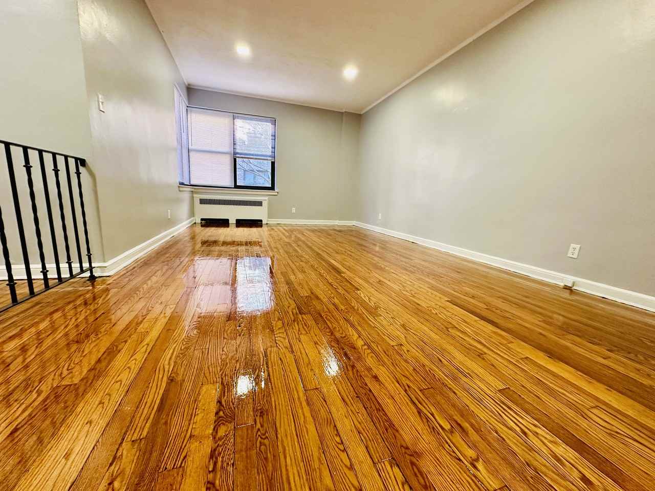 33 South Munn Avenue #1F - Photo 3 of 15