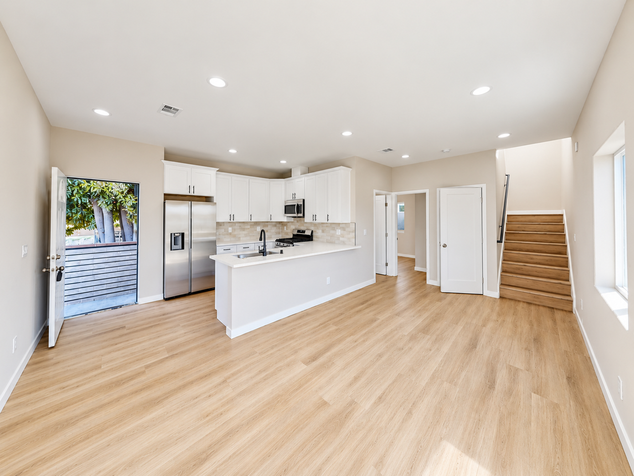 6273 Stewart St - Photo 5 of 17