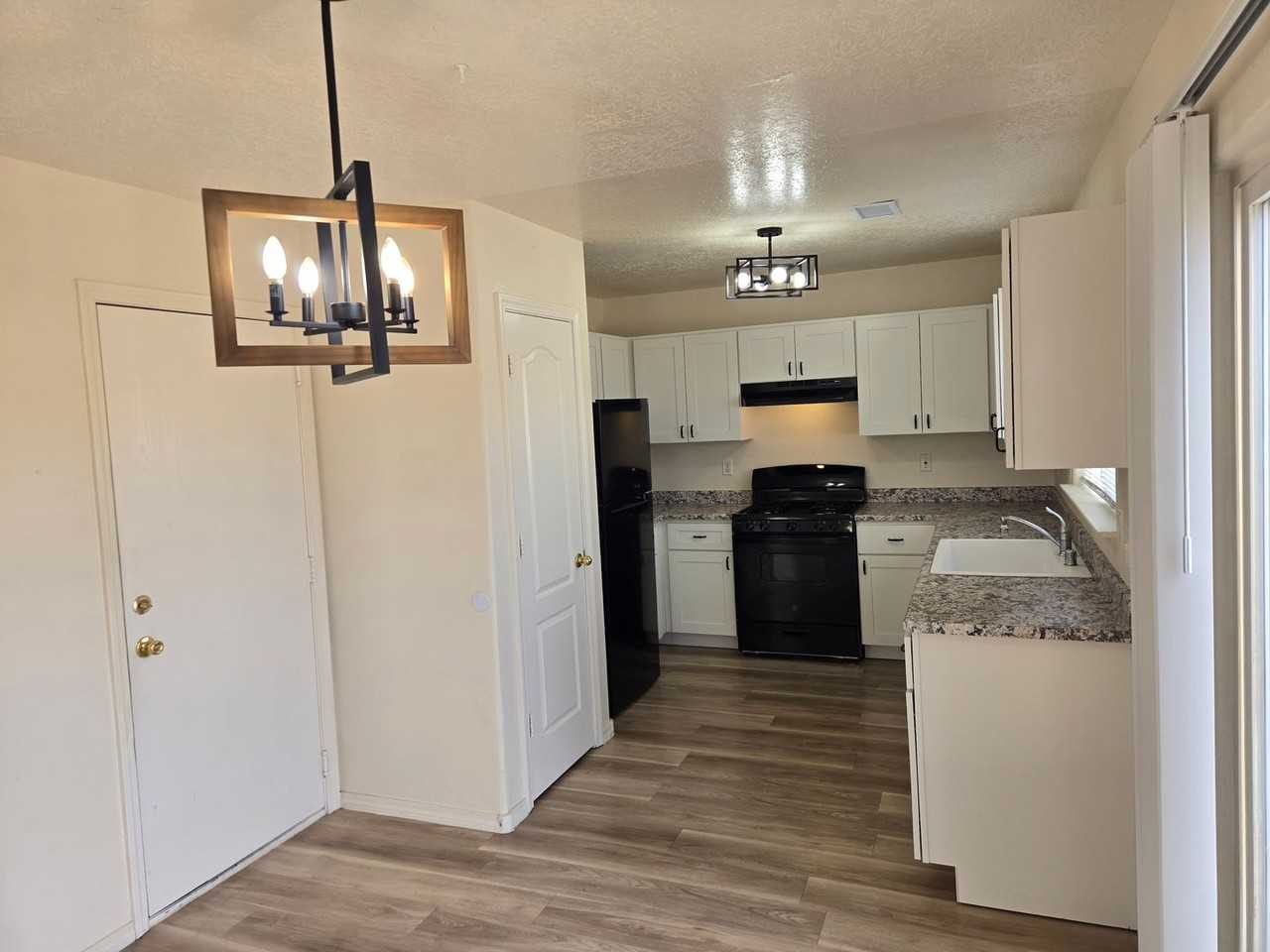 1328 Tres Ritos St Sw - Photo 4 of 16