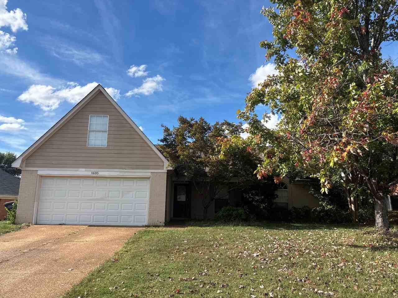 1605 Far Dr