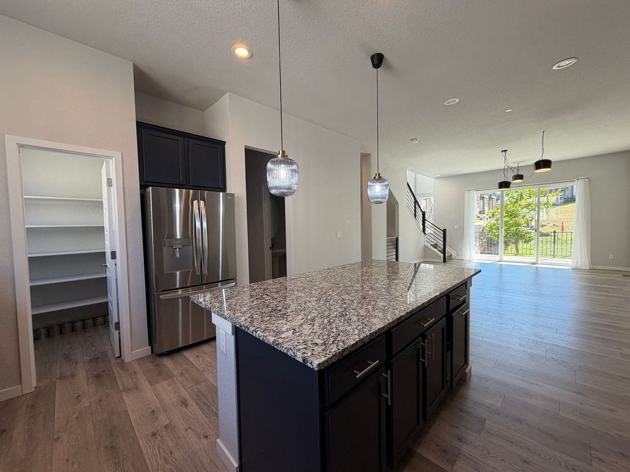 2261 Buttercup Ln - Photo 6 of 26