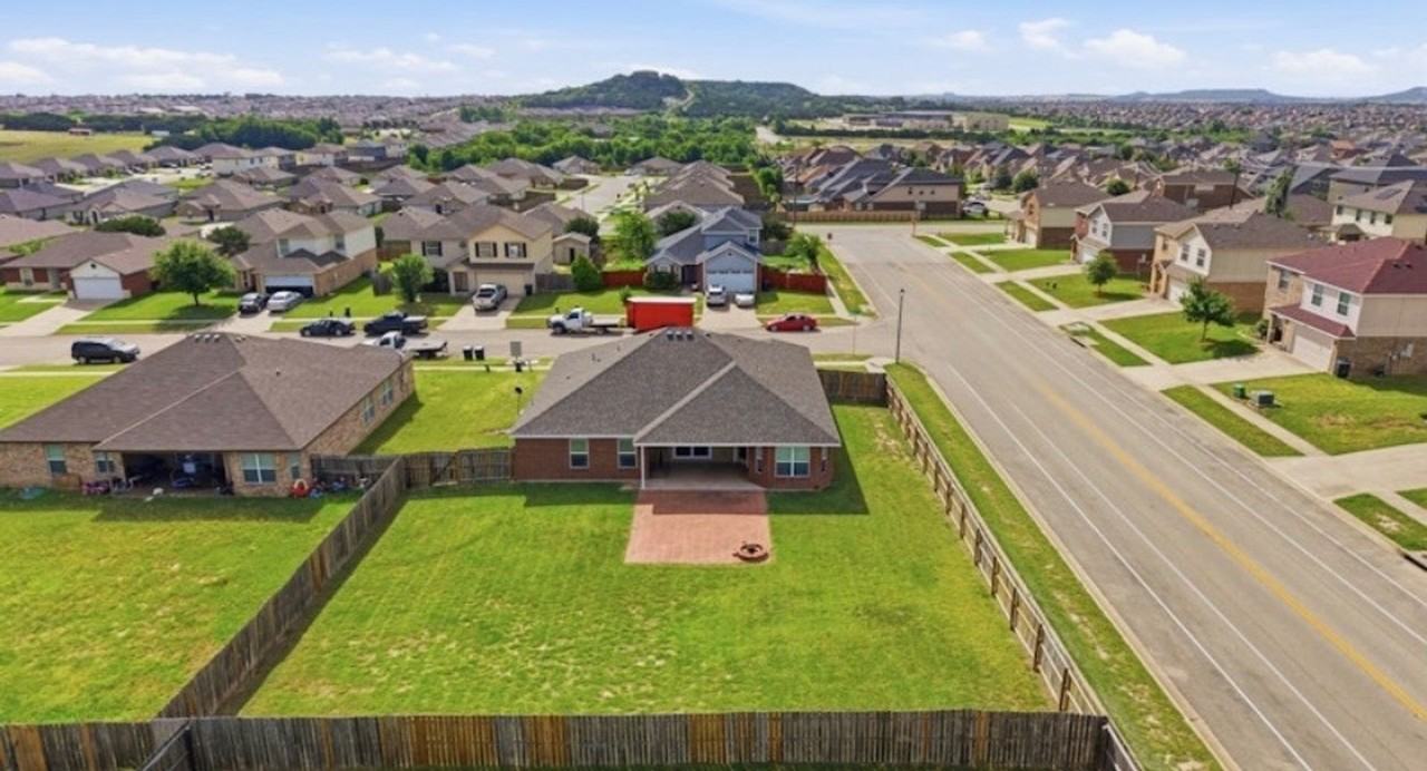 3611 Latigo Dr - Photo 3 of 3