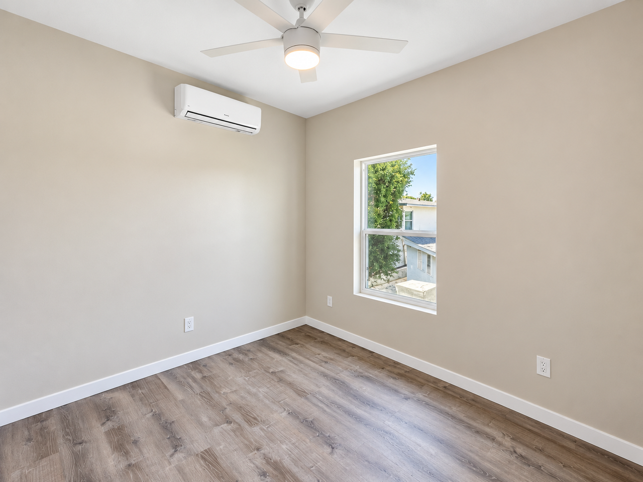 5235 Gary St - Photo 7 of 16