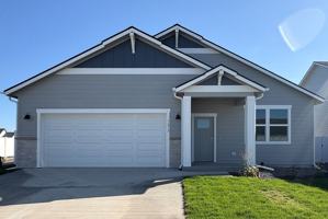 featured image of 3472 N Columba St