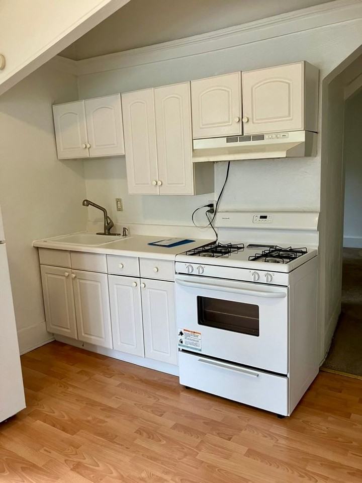 222 N.Craig St. - Photo 3 of 14