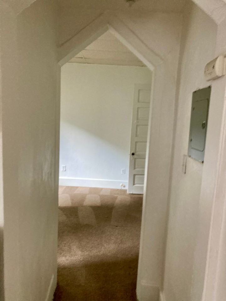 222 N.Craig St. - Photo 6 of 14