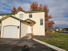 featured image of 1416 S Skyline Dr