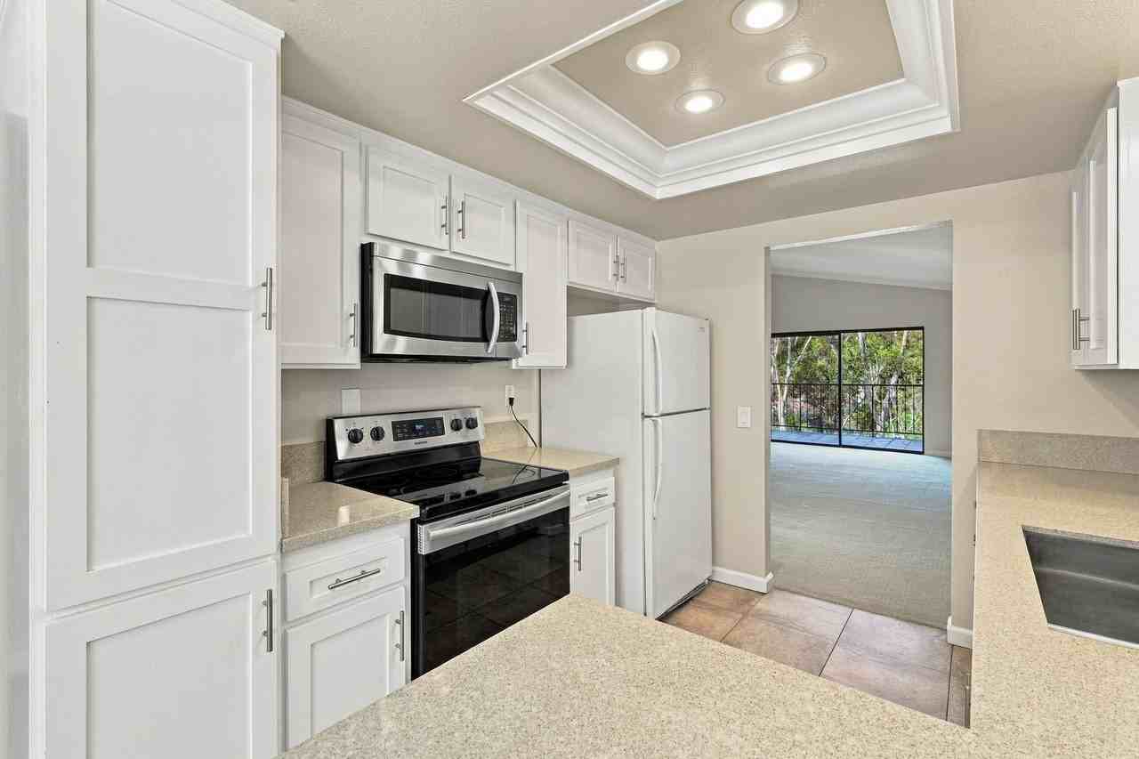 3511 Providence Ln - Photo 3 of 19