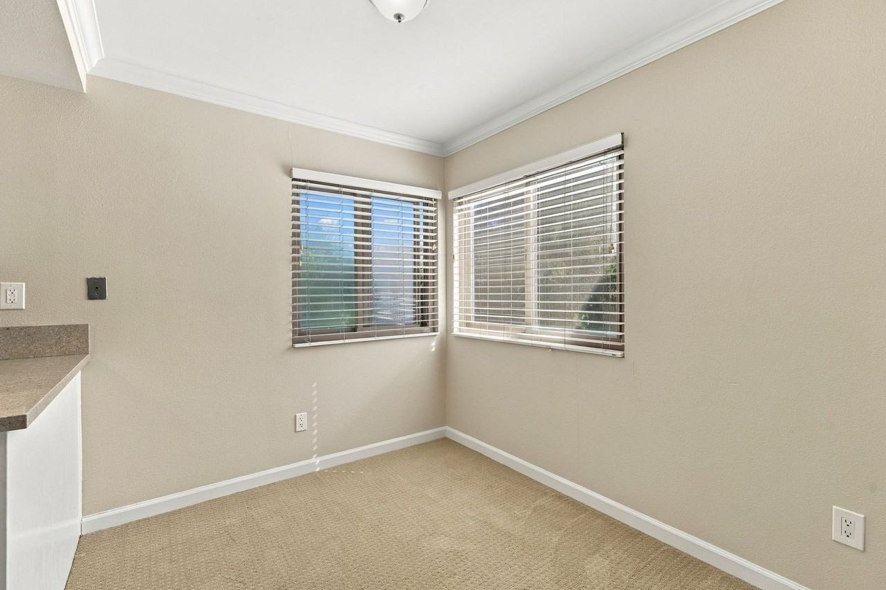 3511 Providence Ln - Photo 7 of 19