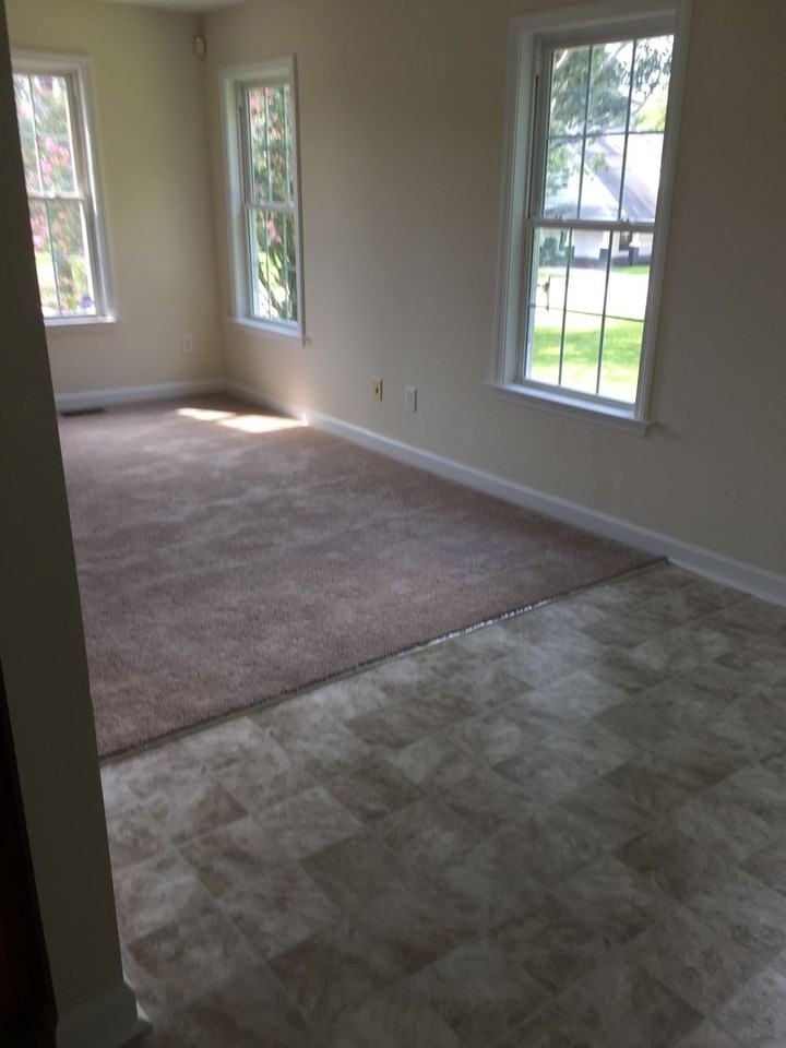 905 S Long St - Photo 7 of 15