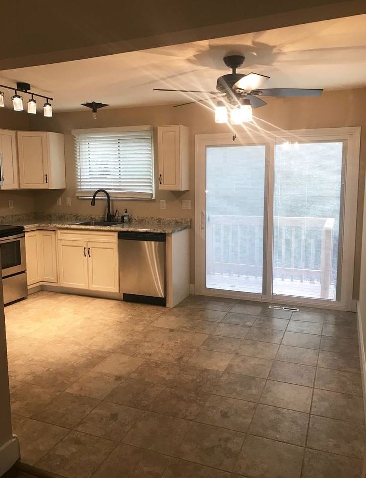2315 Ida Dr - Photo 2 of 13