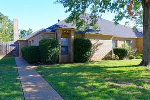 featured image of 6016 Plantation Dr