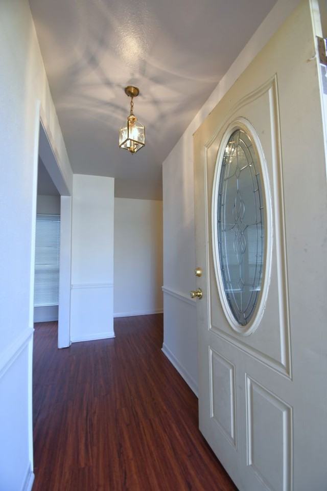 6016 Plantation Dr - Photo 3 of 40
