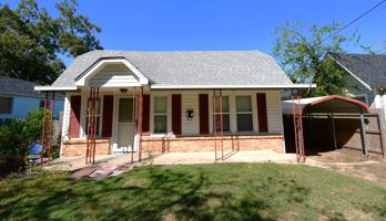 featured image of 420 E Lake St