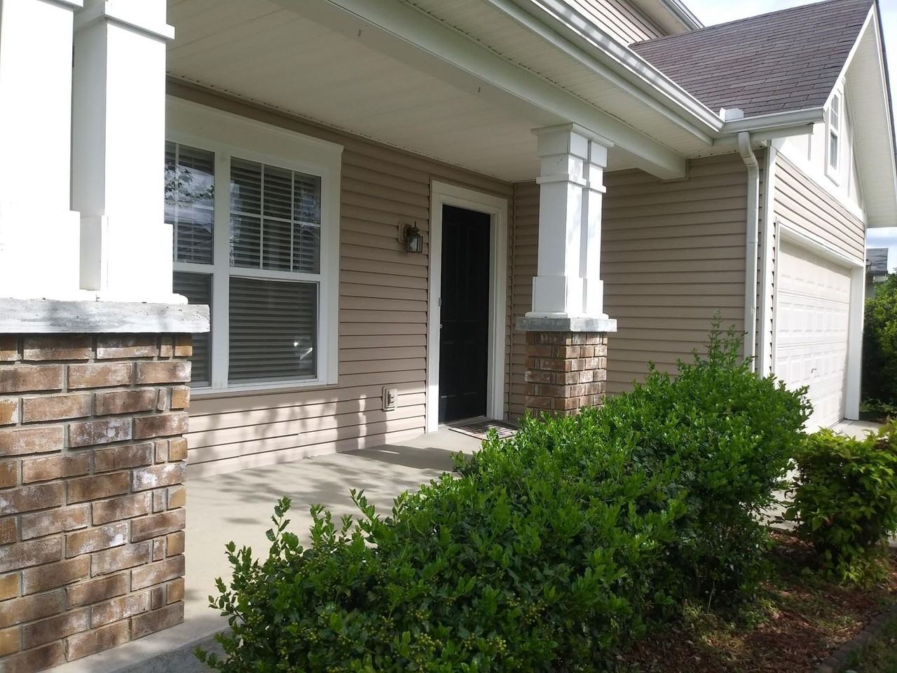 4167 Longfellow Dr - Photo 2 of 31