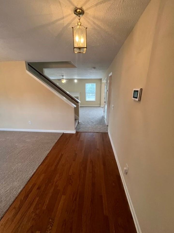 4167 Longfellow Dr - Photo 4 of 31