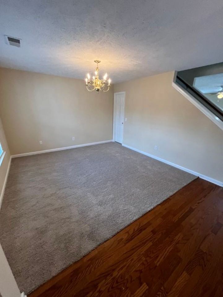 4167 Longfellow Dr - Photo 5 of 31
