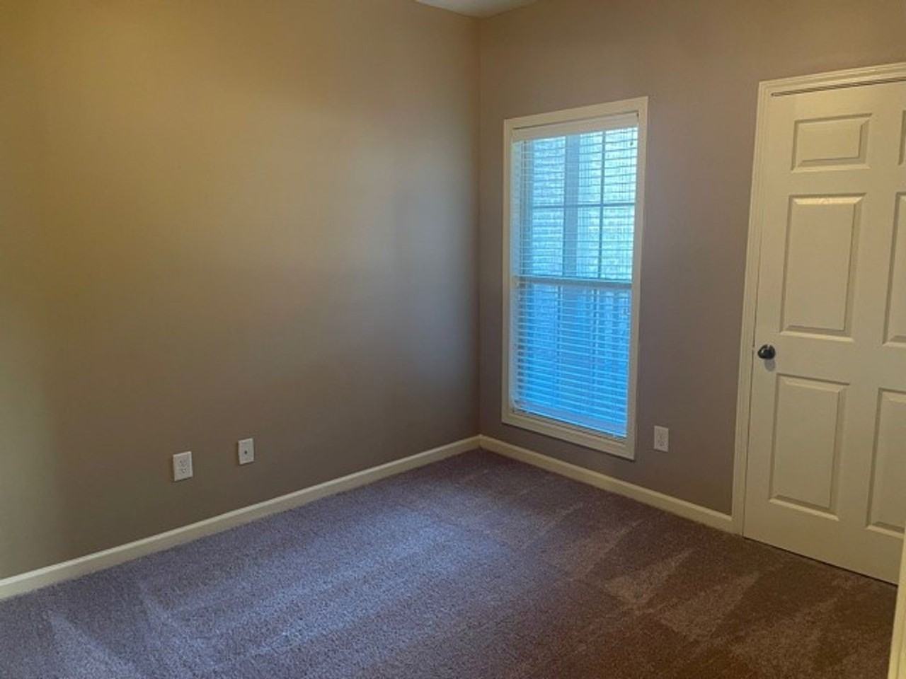 122 Sunflower Pl - Photo 2 of 18
