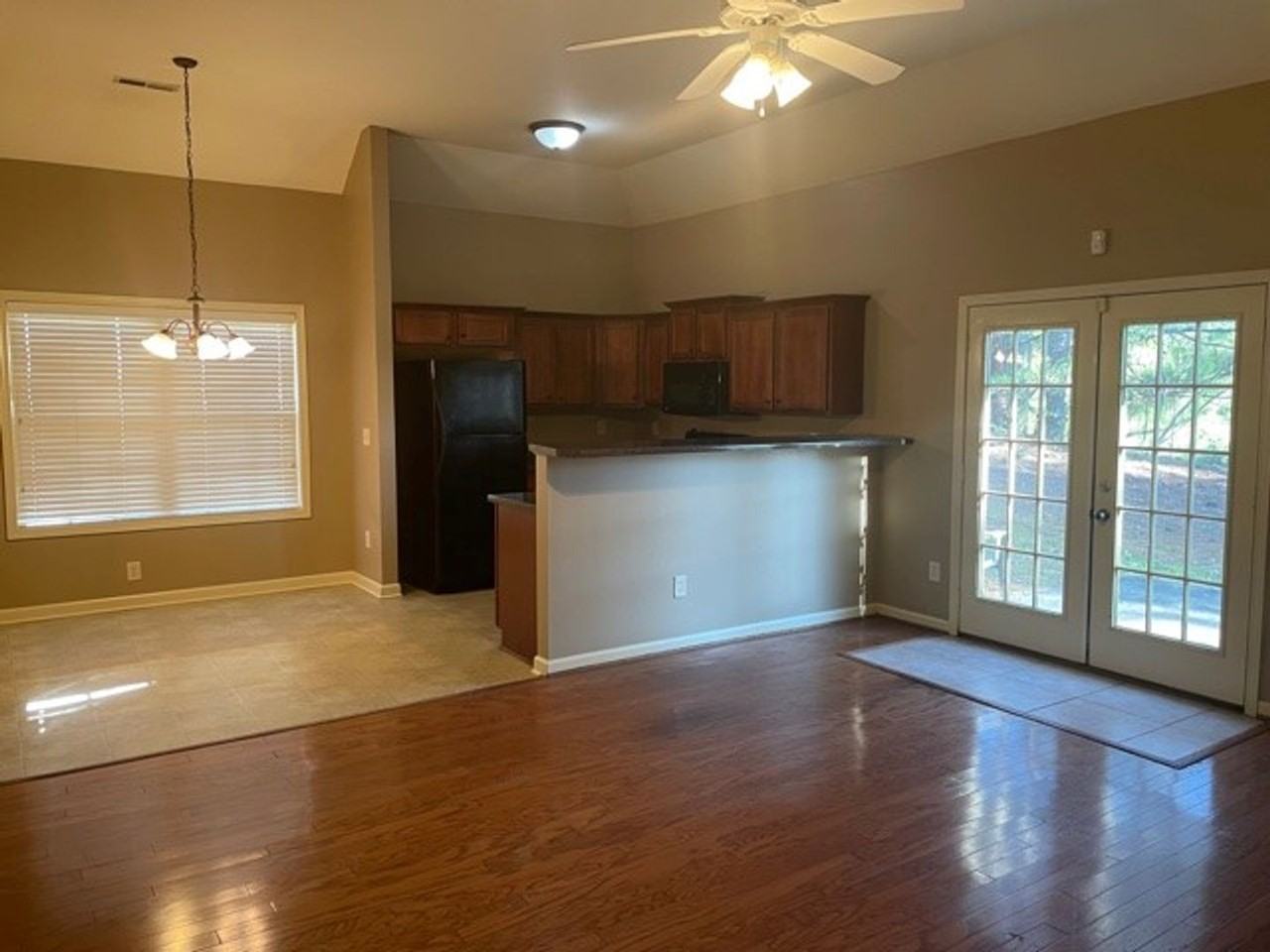 122 Sunflower Pl - Photo 3 of 18