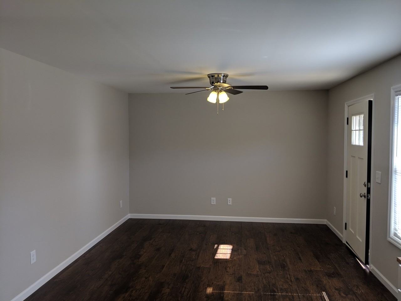 25 Small Town Cir - Photo 2 of 8
