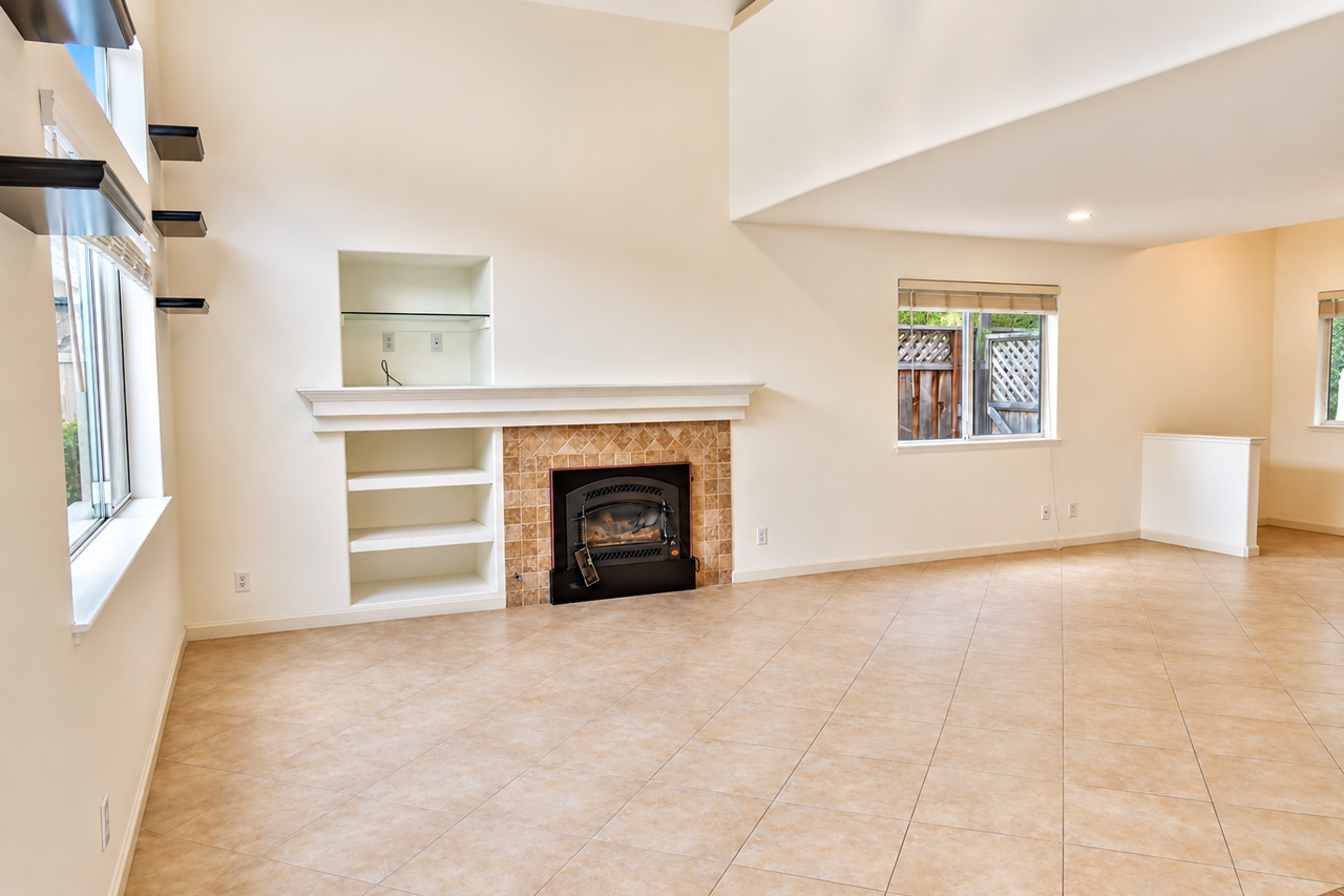8037 Mason Dr - Photo 5 of 34