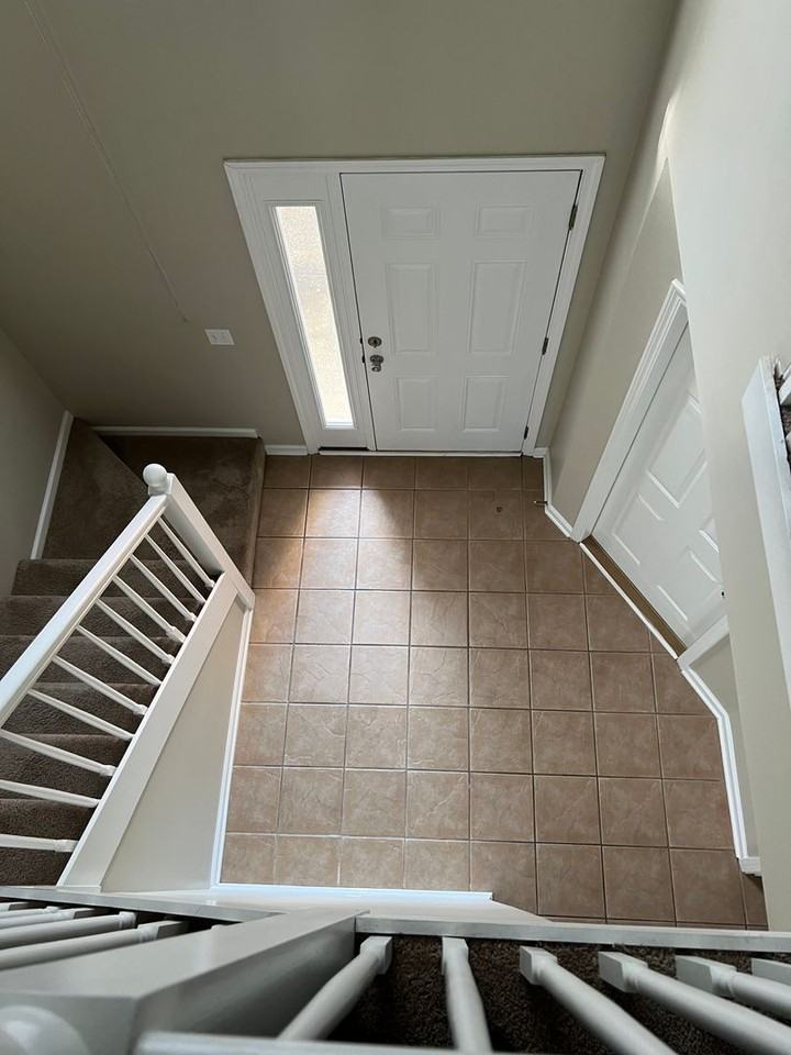 223 Wakefield Way - Photo 6 of 17