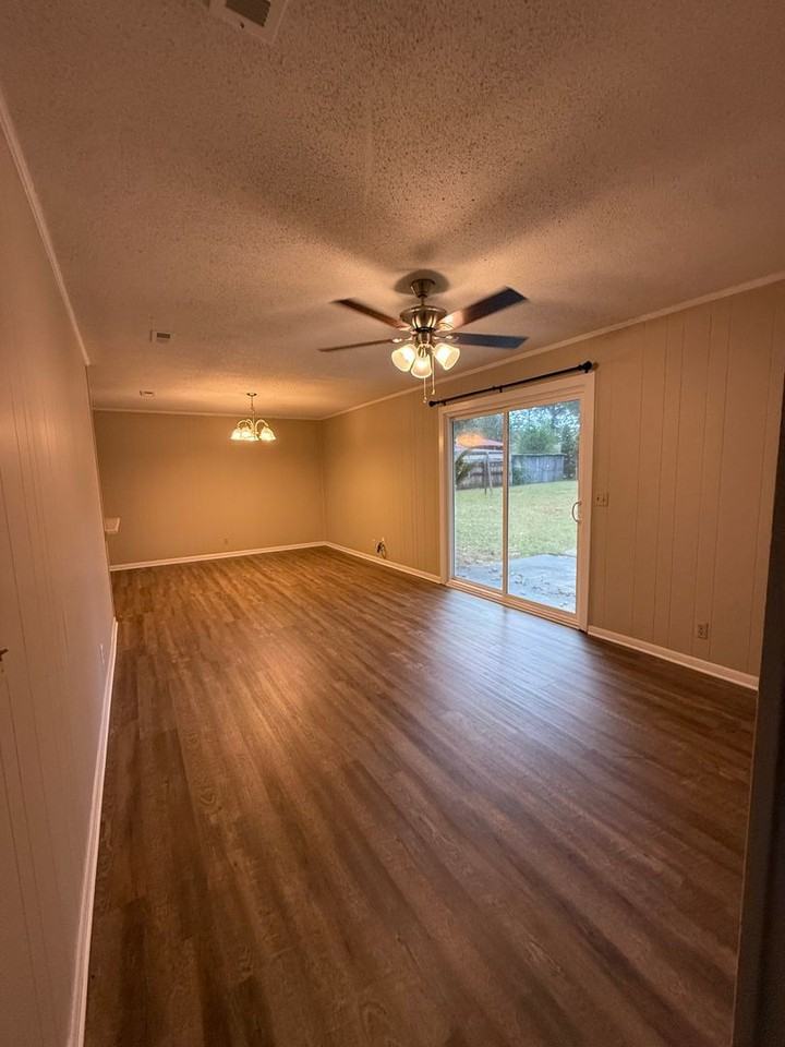 613 Morgan Ln - Photo 5 of 24
