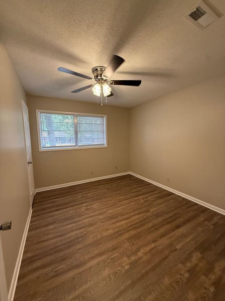 613 Morgan Ln - Photo 6 of 16