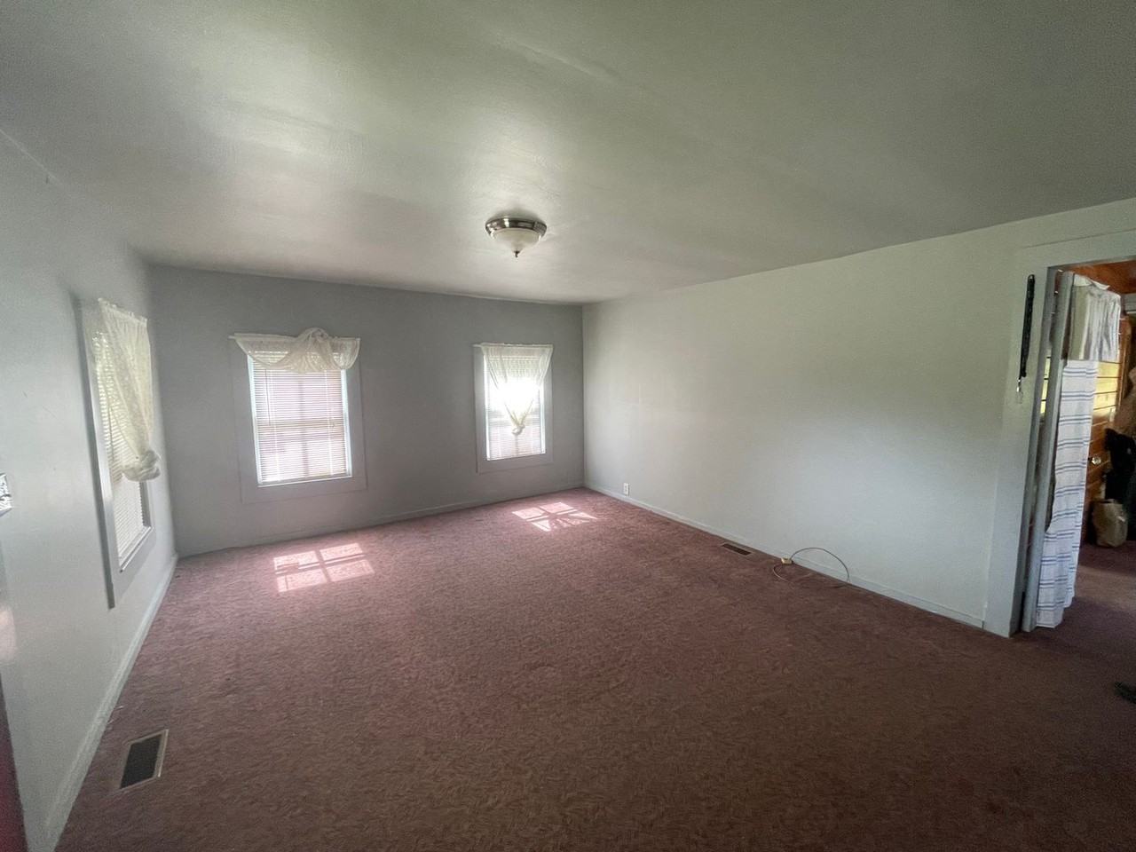 112 Poplar Branch Rd - Photo 2 of 20