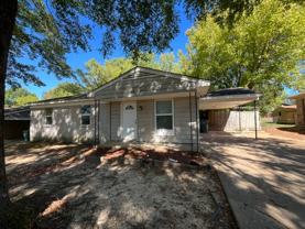 1902 Dorchester Dr - Photo 1 of 1
