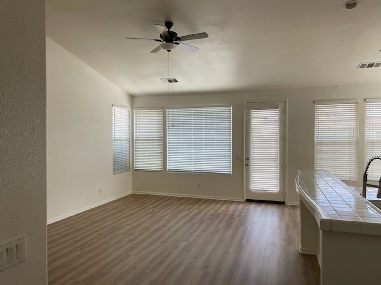 5452 Nectar Ave - Photo 3 of 19