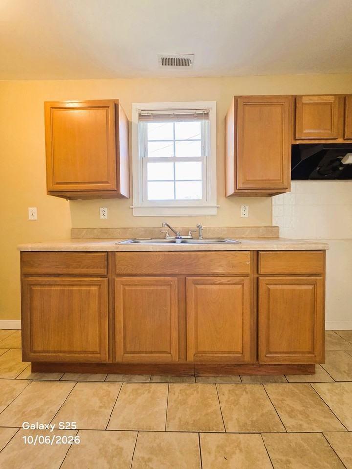 4507 Millenbeck Rd - Photo 6 of 22