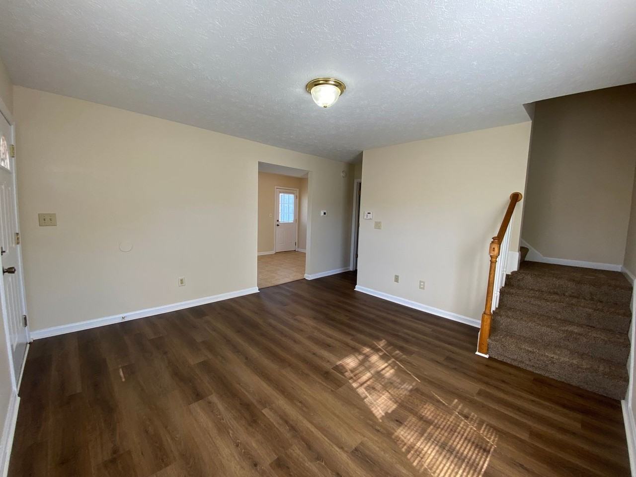 1199 Winburn Dr - Photo 4 of 24