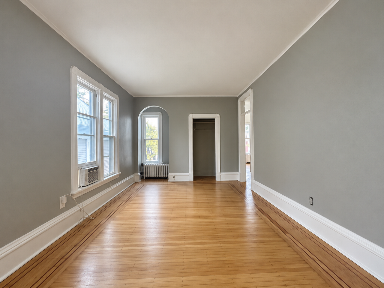 2711 Aldrich Ave S #2 - Photo 3 of 9