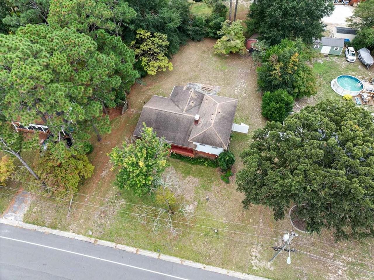 1910 Faber St - Photo 3 of 50