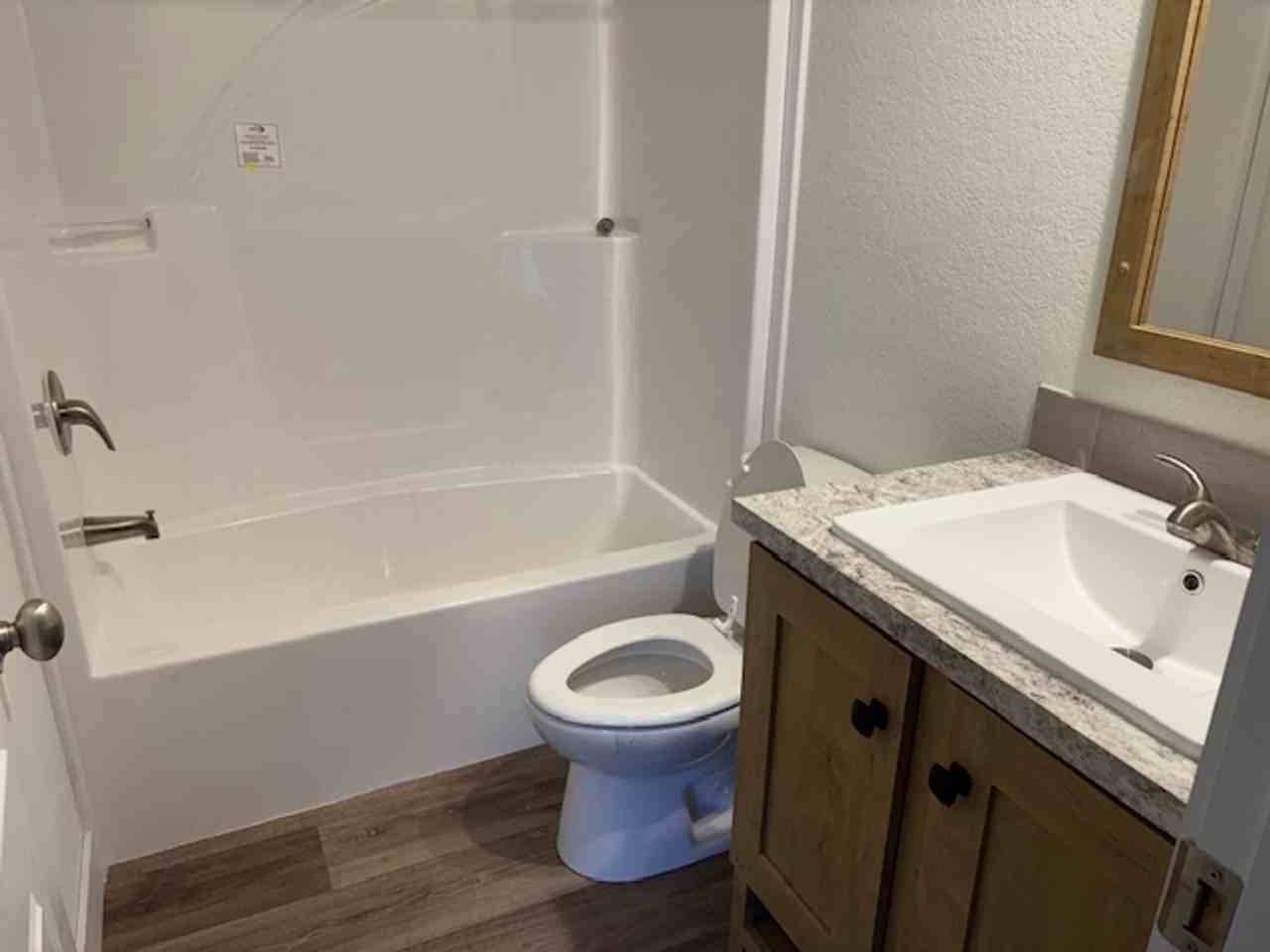 1821 N 11th St - Photo 4 of 10