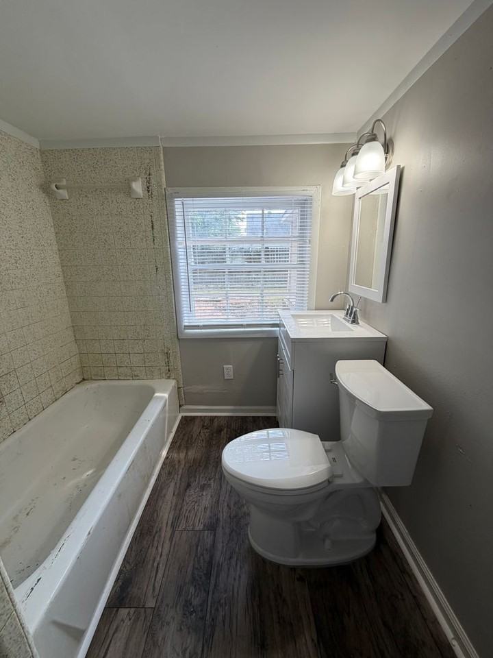 307 Rozelle Way #A - Photo 7 of 9