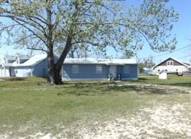 featured image of 1041 E 24th Plz