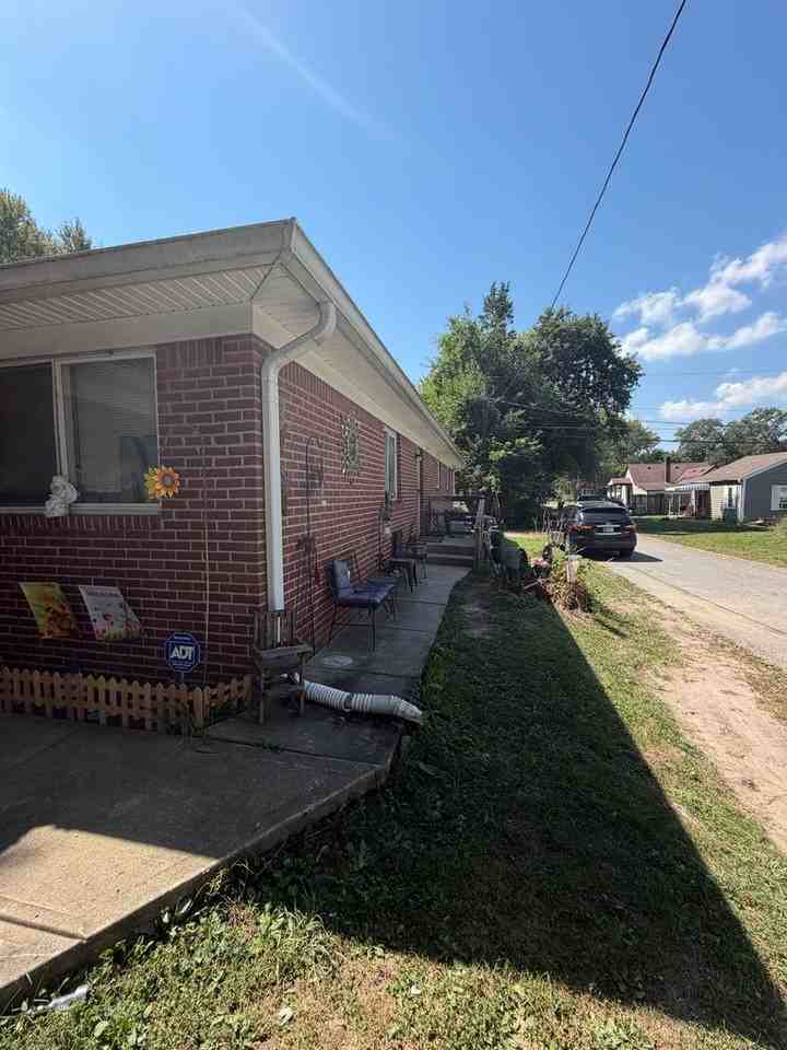3904 Aurora St - Photo 3 of 7