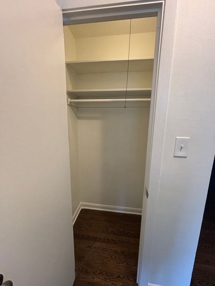 131 Ashland Ave Apt 3s #3S - Photo 7 of 9