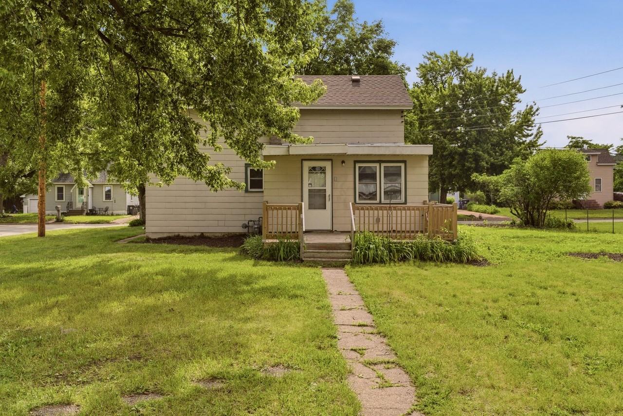 2737 Hamilton St - Photo 2 of 32