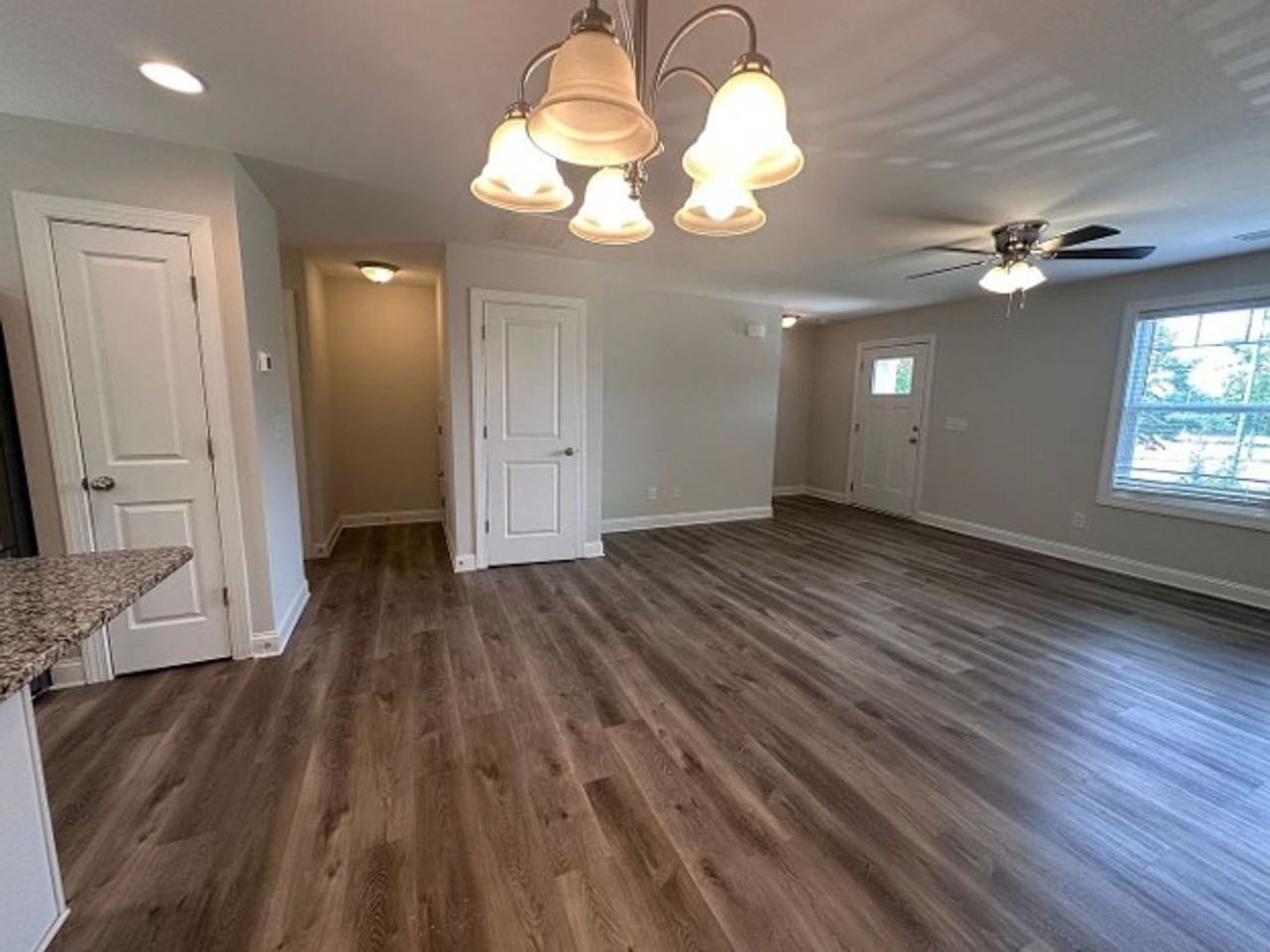 1106 13th Avenue Ct Ne - Photo 5 of 7