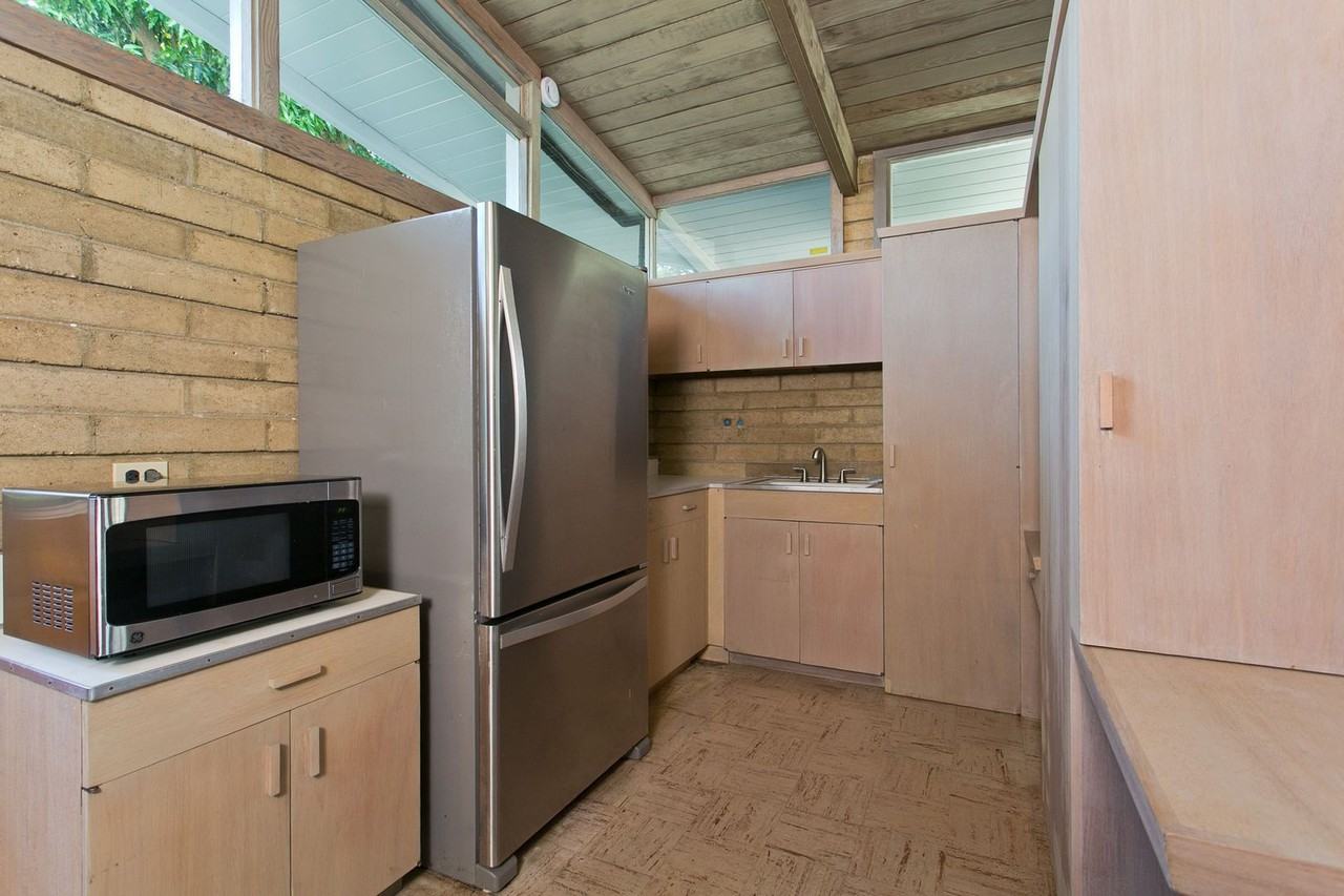 2515 Alaula Way - Photo 7 of 19