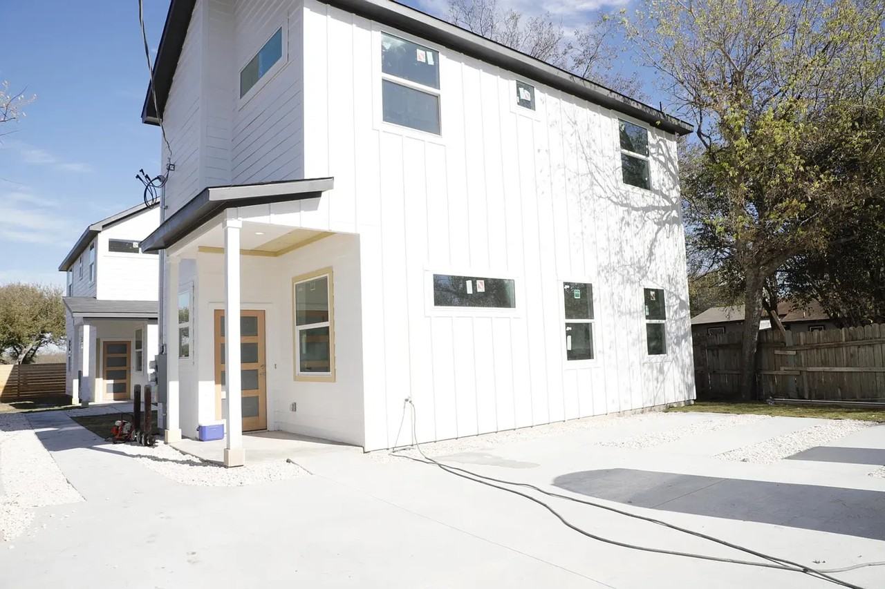 6410 Porter St #A - Photo 2 of 26