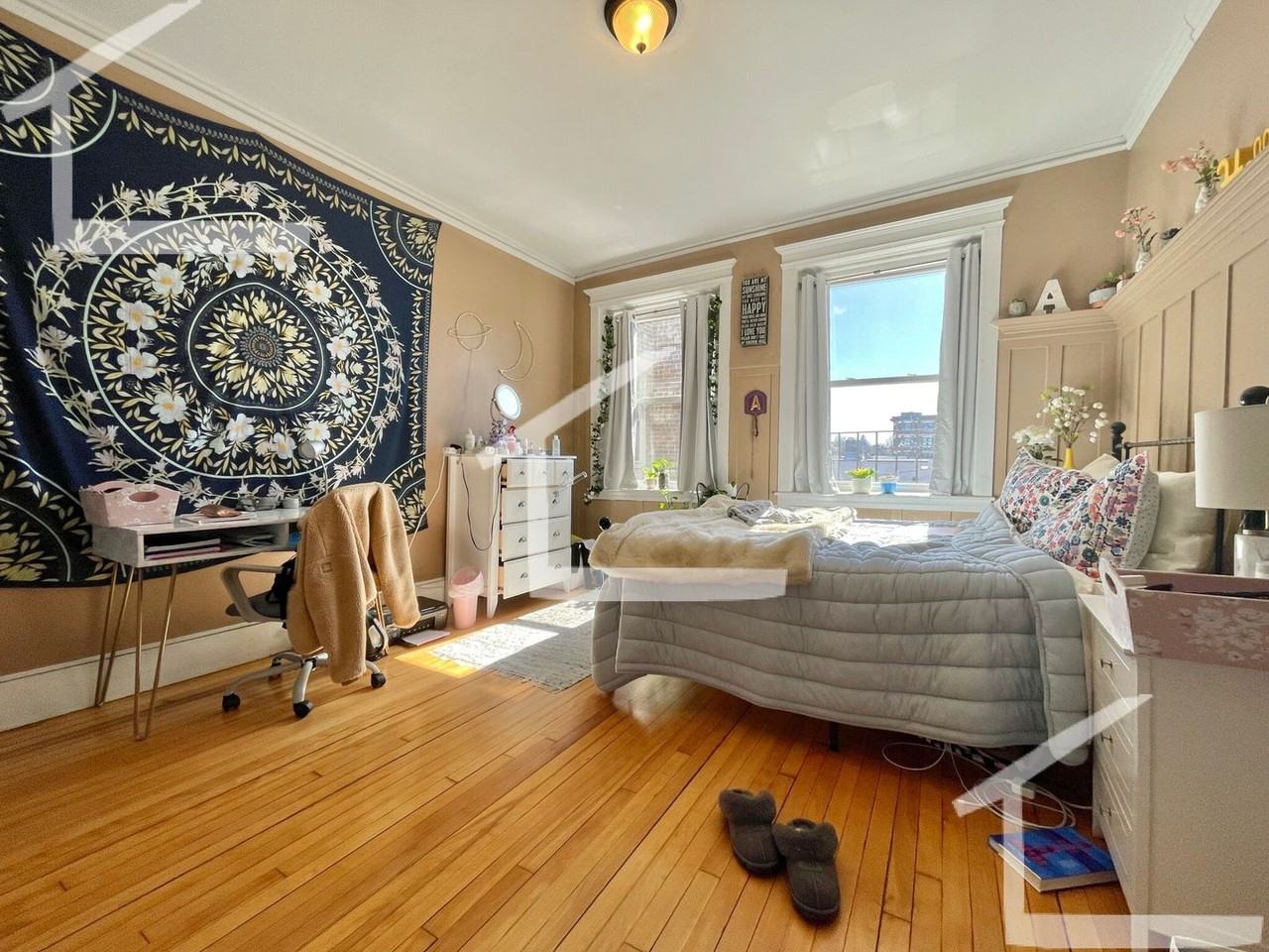 8 Glenville Ave #12 - Photo 6 of 7
